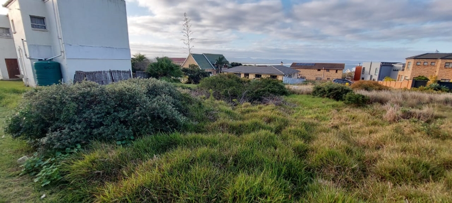  Bedroom Property for Sale in Wavecrest Eastern Cape